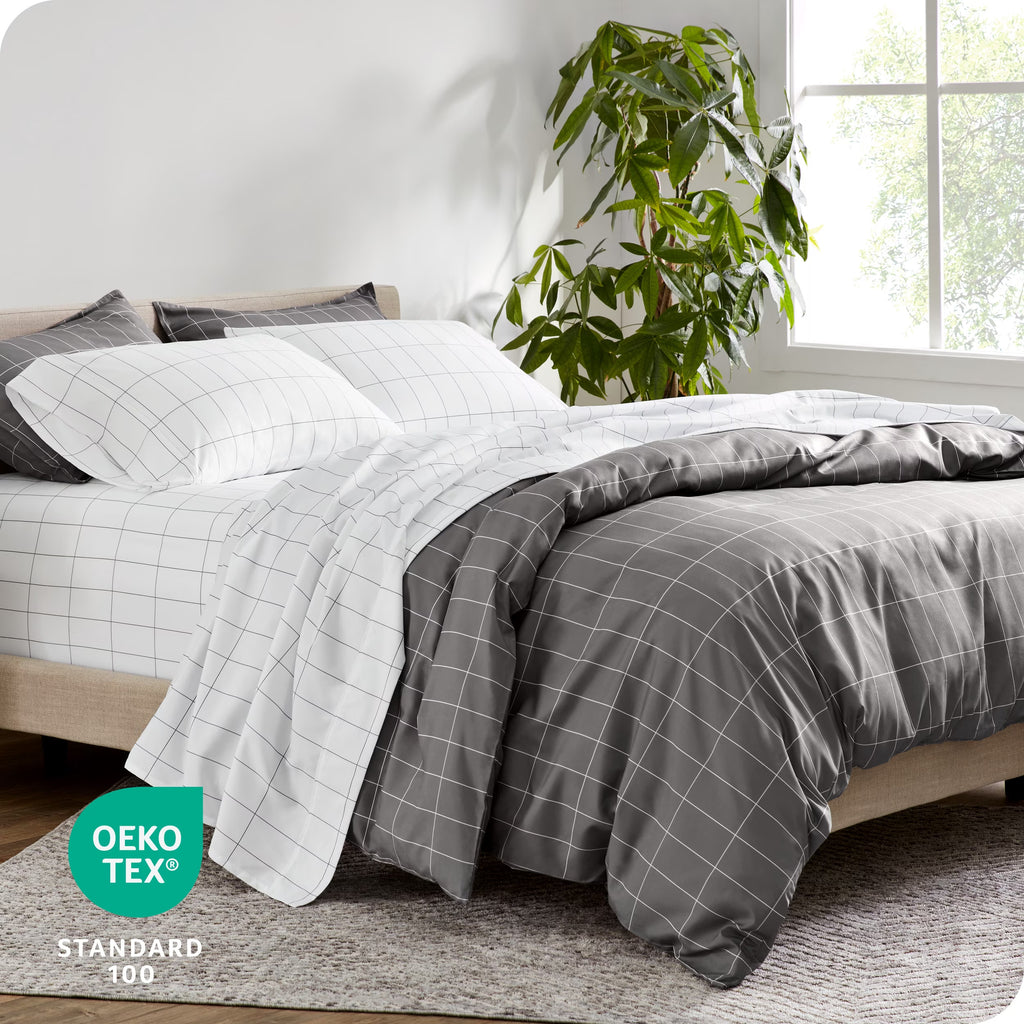 Luxury Duvet Cover and Sham Set - Premium 1800 Collection - Ultra-Soft - Oversized Queen, Grid - Gray/White, 3-Pieces