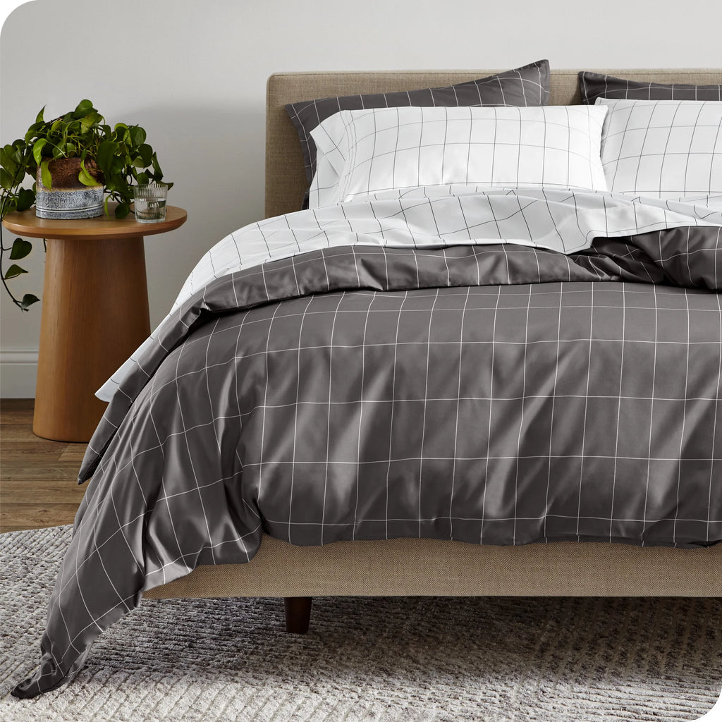 Luxury Duvet Cover and Sham Set - Premium 1800 Collection - Ultra-Soft - Oversized Queen, Grid - Gray/White, 3-Pieces