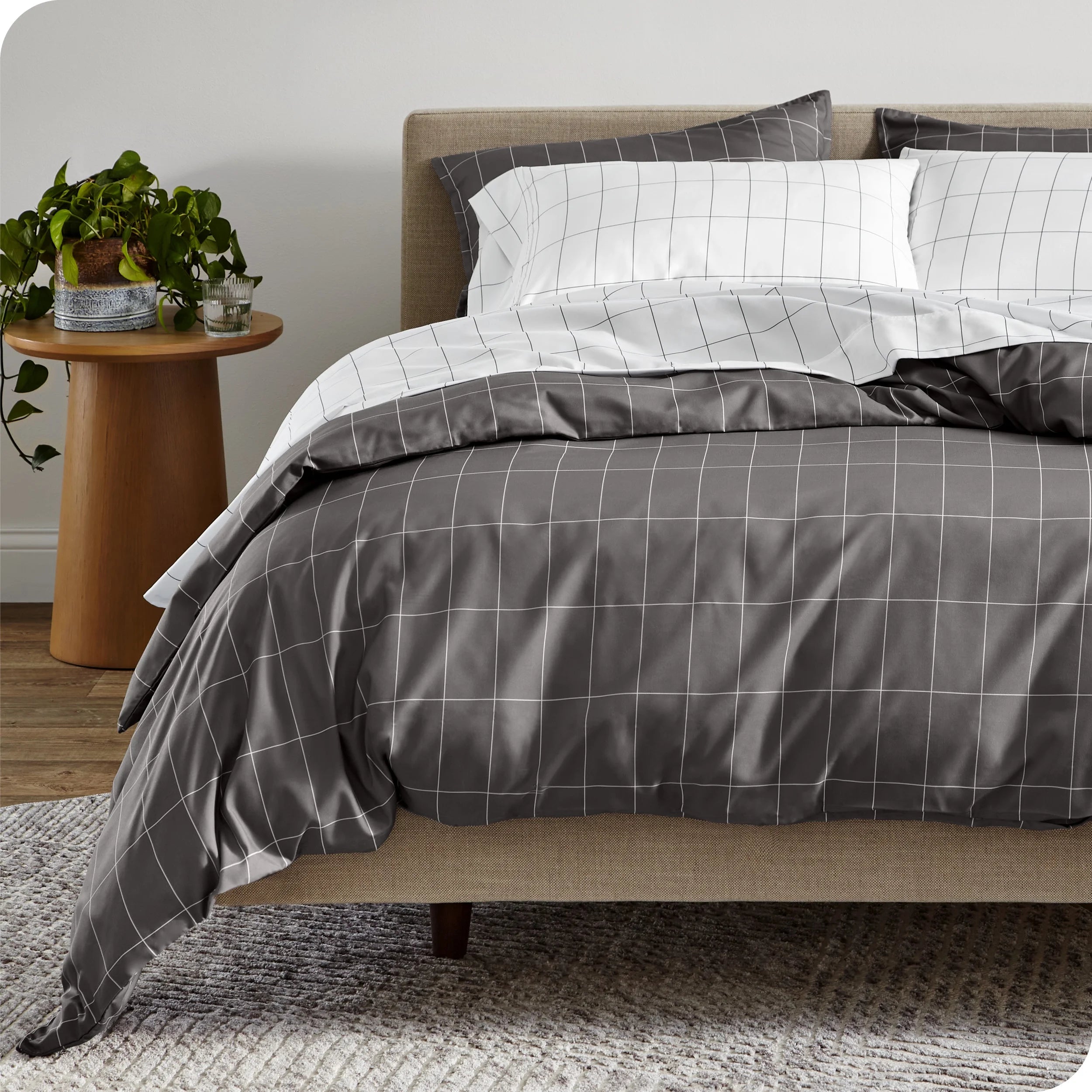 Luxury Duvet Cover and Sham Set - Premium 1800 Collection - Ultra-Soft - Oversized Queen, Grid - Gray/White, 3-Pieces